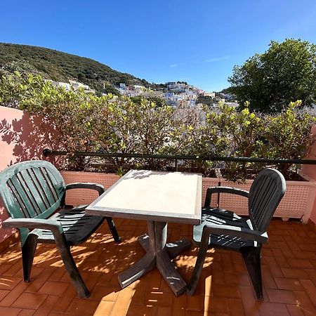 Albergo Le Querce ปอนซา ภายนอก รูปภาพ
